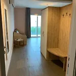 Red's Lejlighedshotel Torre Melissa