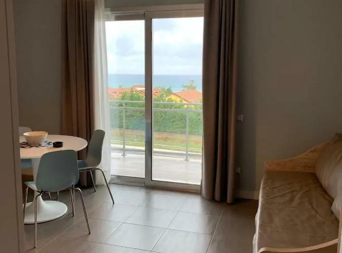 Red's Апарт-отель 4*